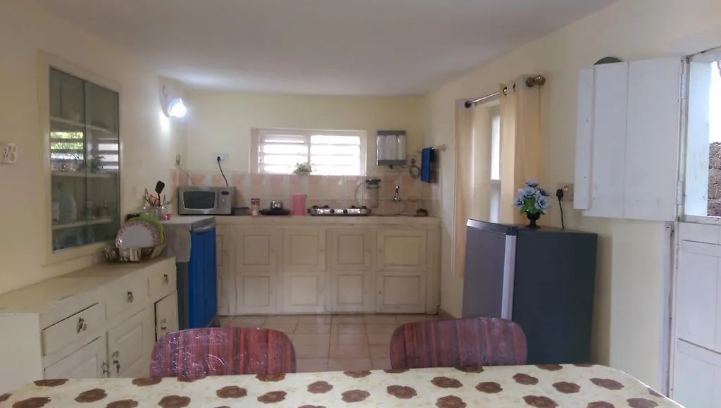 Проживание в семье Sun N Tan Beach Home Stay Каннур